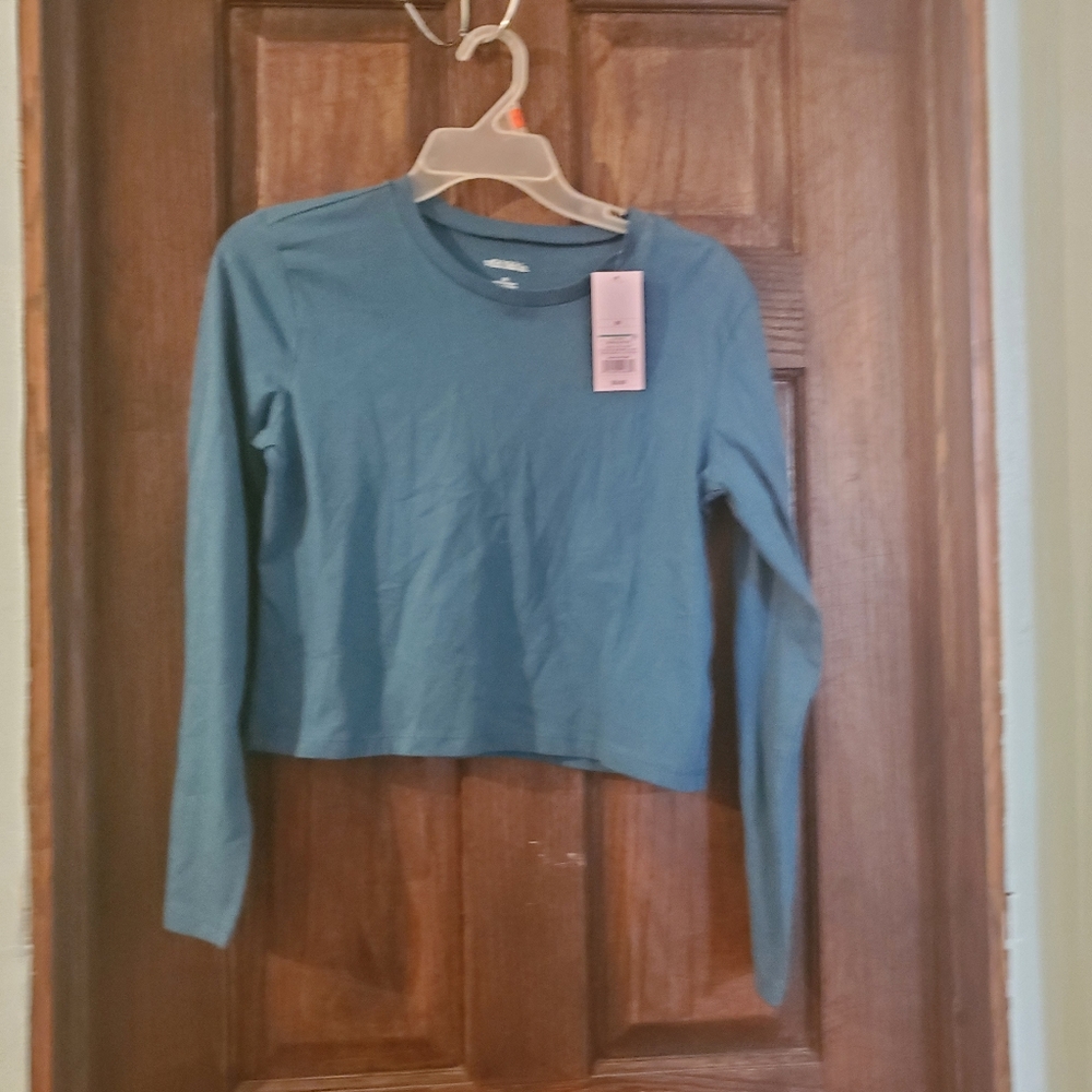 Wild fable t shirt long sleeve